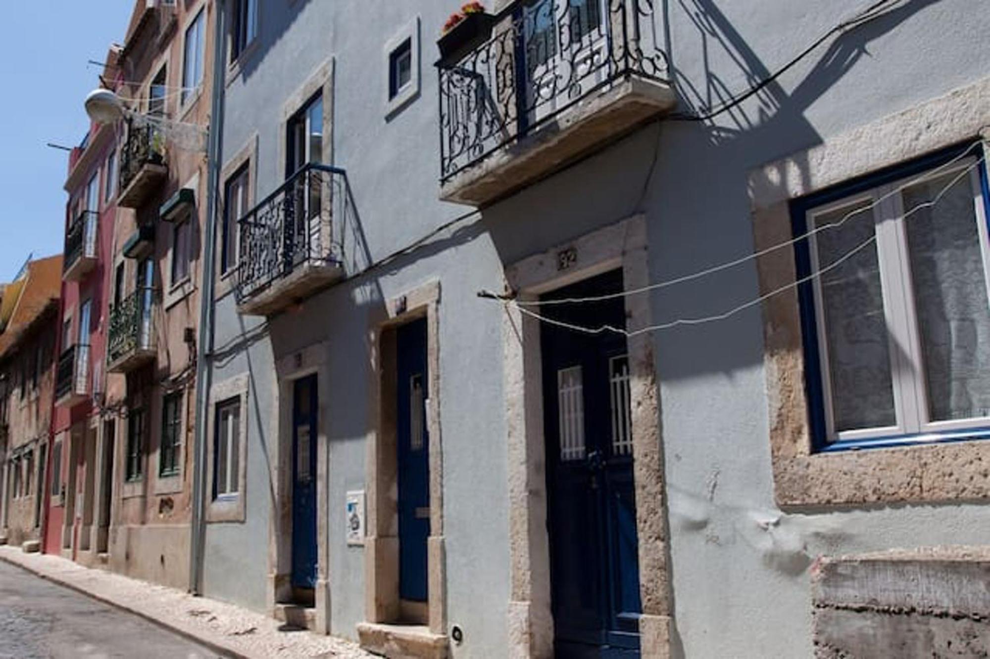 Bright In Lisbon, 70 Sqm Near Center Apartment Lisbon