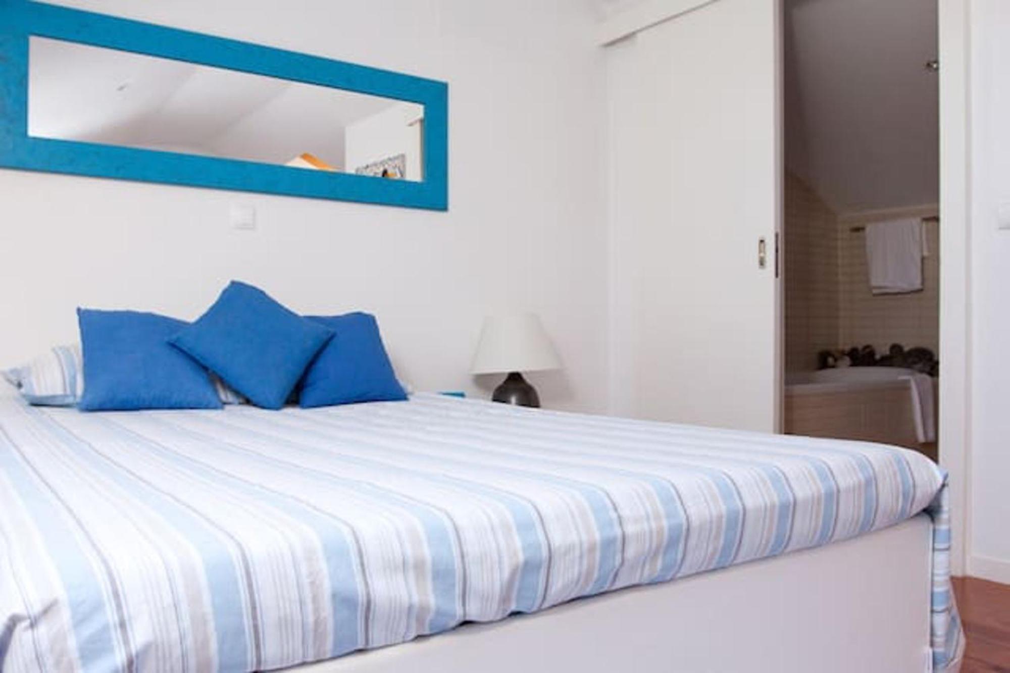 Apartment Bright In Lisbon, 70 Sqm Near Center Lisbon