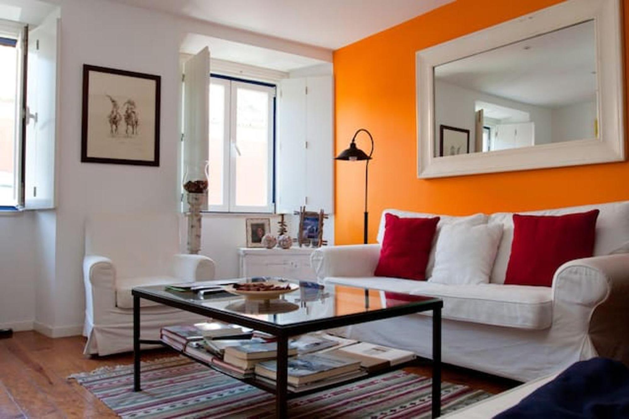 Bright In Lisbon, 70 Sqm Near Center Apartment
